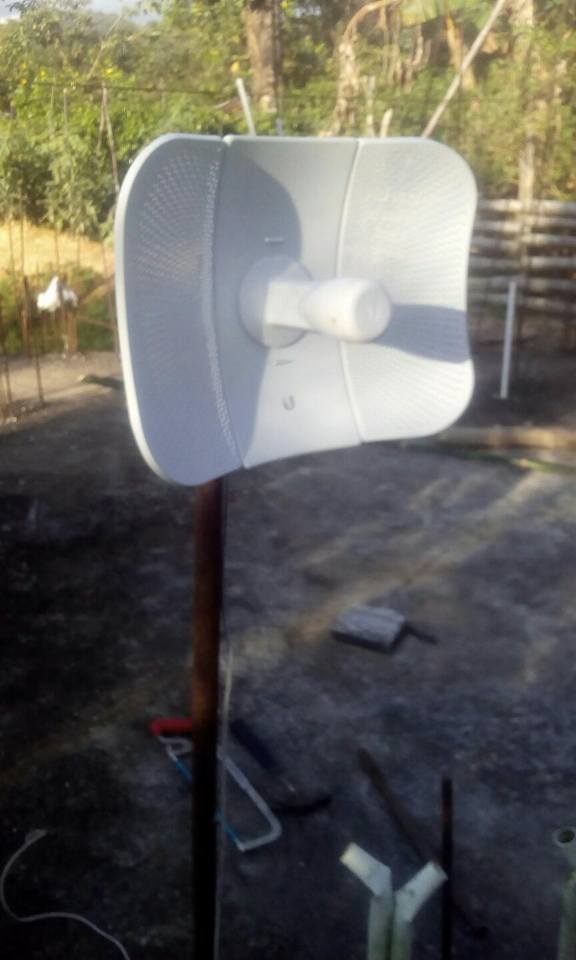 Xtrinet residential wireless antenna installation